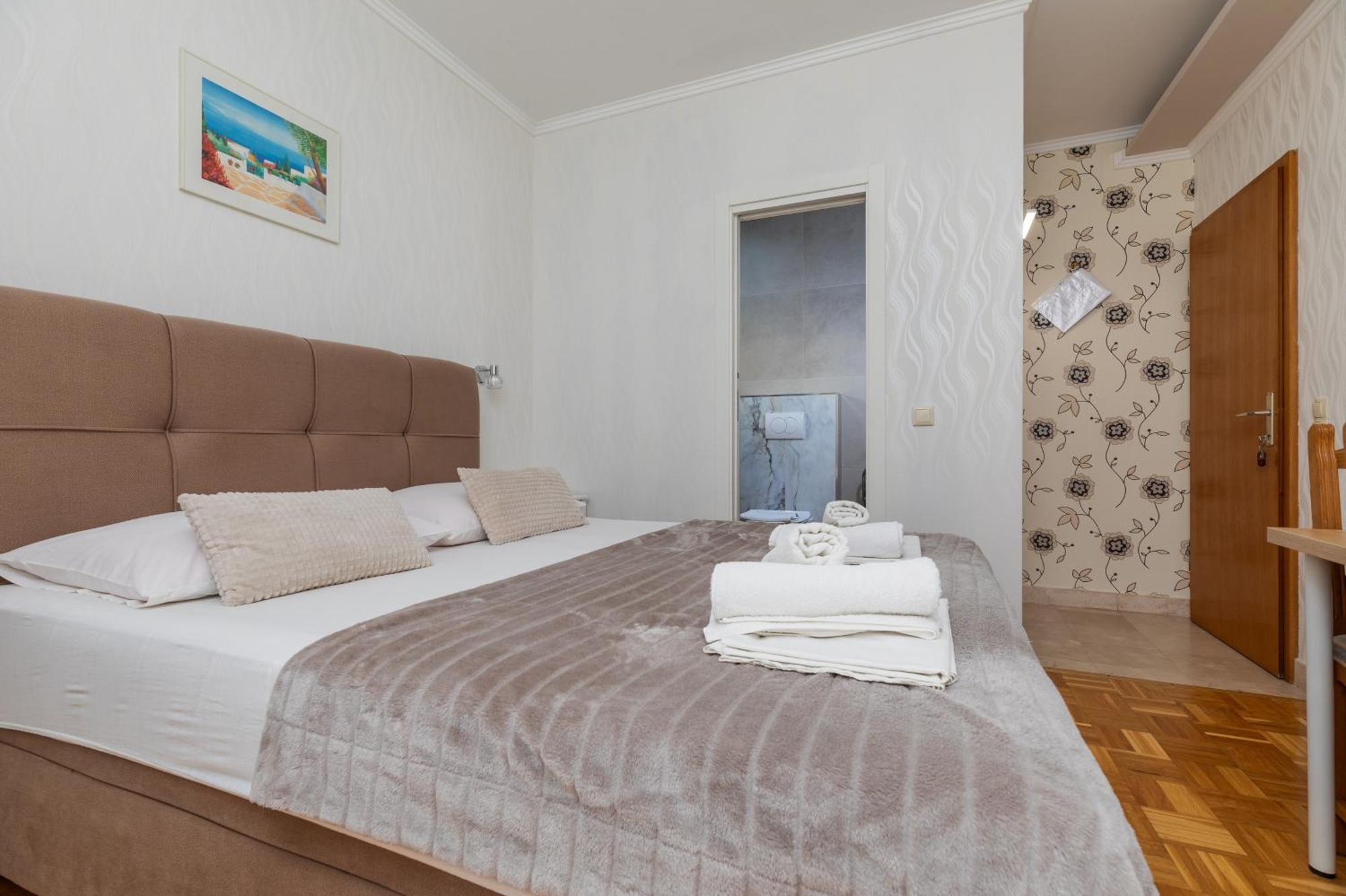 Apartments By The Sea Duce, Omis - 5973 Habitación foto
