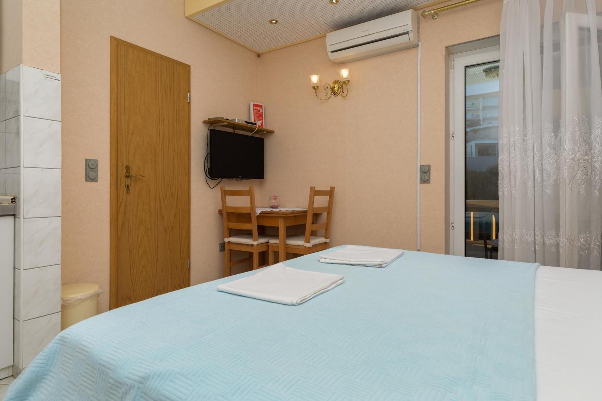 Apartments By The Sea Duce, Omis - 5973 Habitación foto